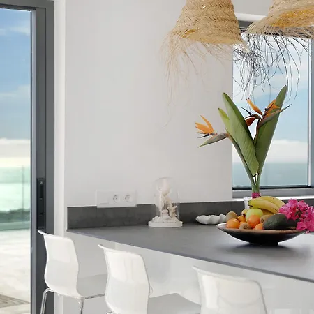 Alba House Βίλα