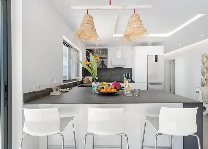 Alba House Villa *